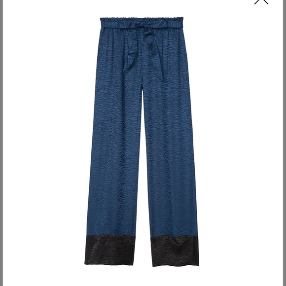 Satin Victoria secret pants - Picture 2 of 2